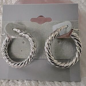 SOLD***QG Designer Italy .925 Sterling Hoops